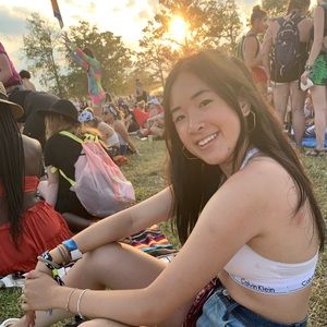 Meet your Posher, Jenna